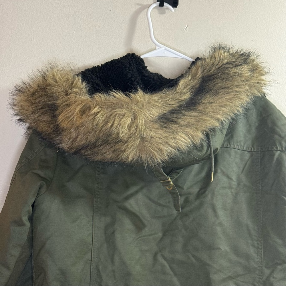 J. Crew Perfect Winter Parka Primaloft Olive Green large - Picture 12 of 15